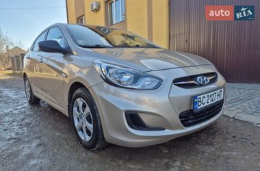 Седан Hyundai Accent 2011 в Бориславе