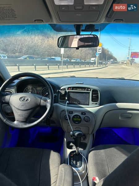 Седан Hyundai Accent 2007 в Киеве