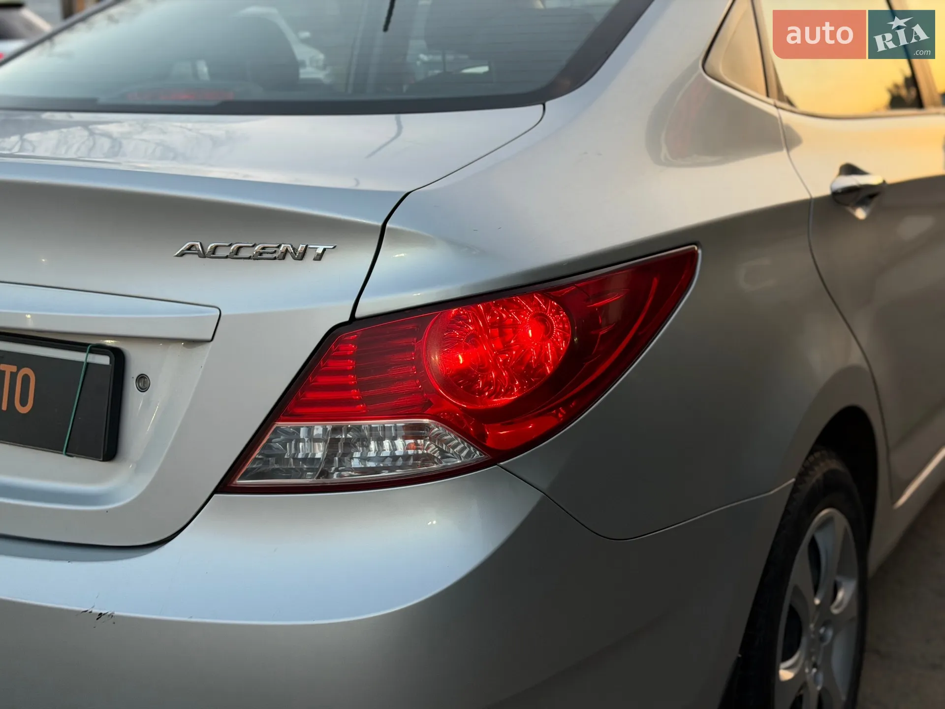 2011 Hyundai Accent - мініатюра 16