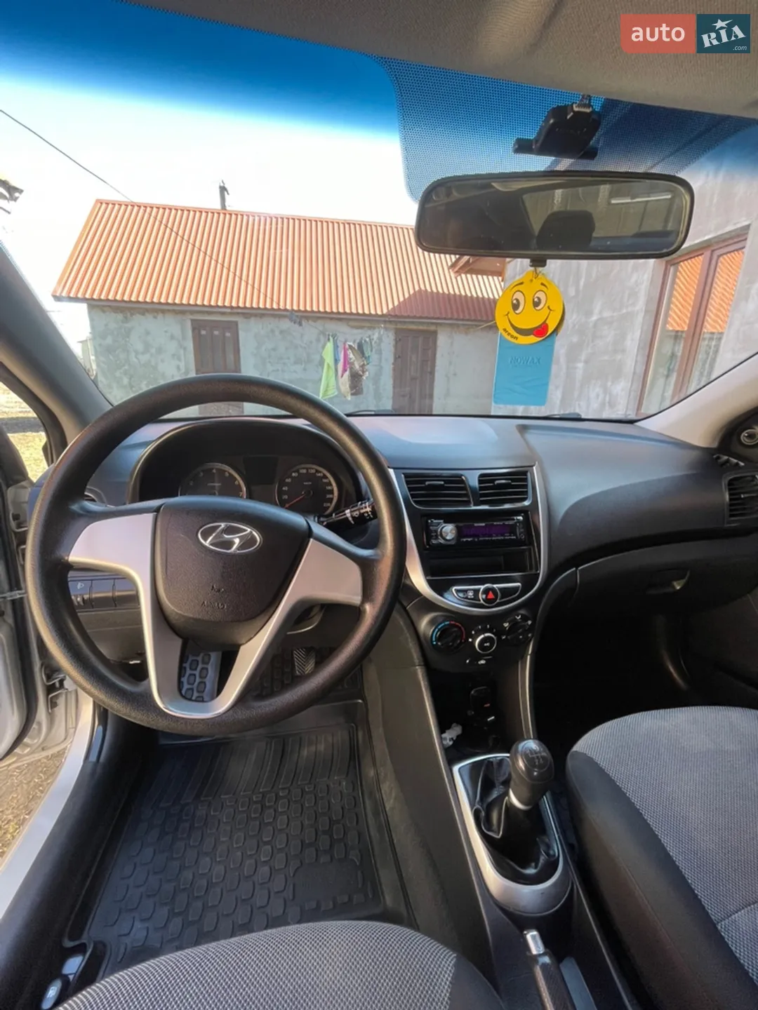 2011 Hyundai Accent - мініатюра 6