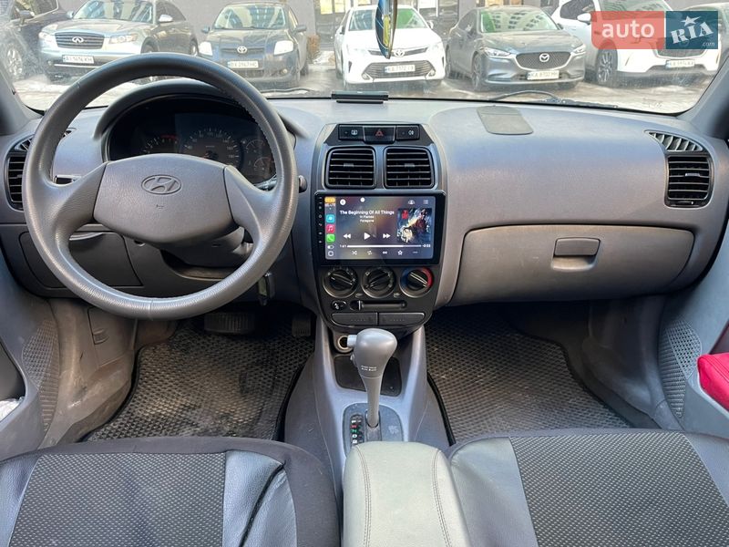 Седан Hyundai Accent 2003 в Ирпене