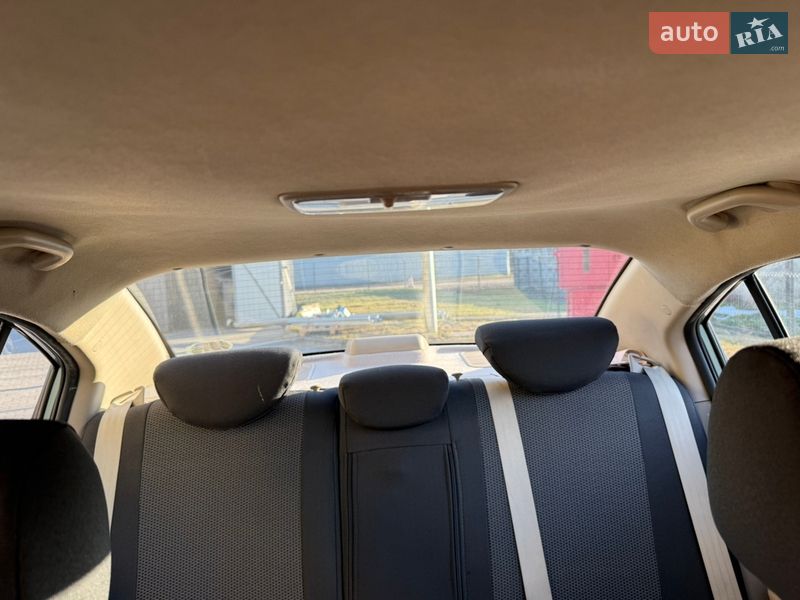 Седан Hyundai Accent 2008 в Глевахе