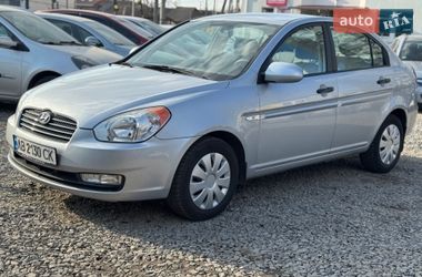 Седан Hyundai Accent 2008 в Виннице