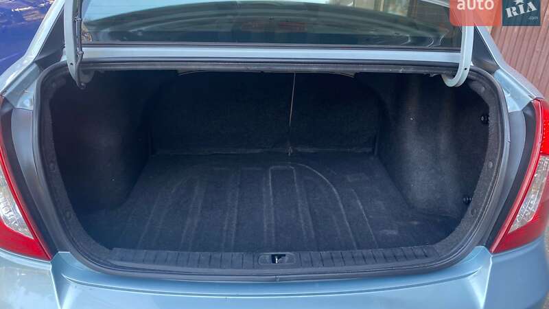 Седан Hyundai Accent 2006 в Киеве