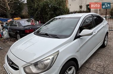 Седан Hyundai Accent 2014 в Харькове