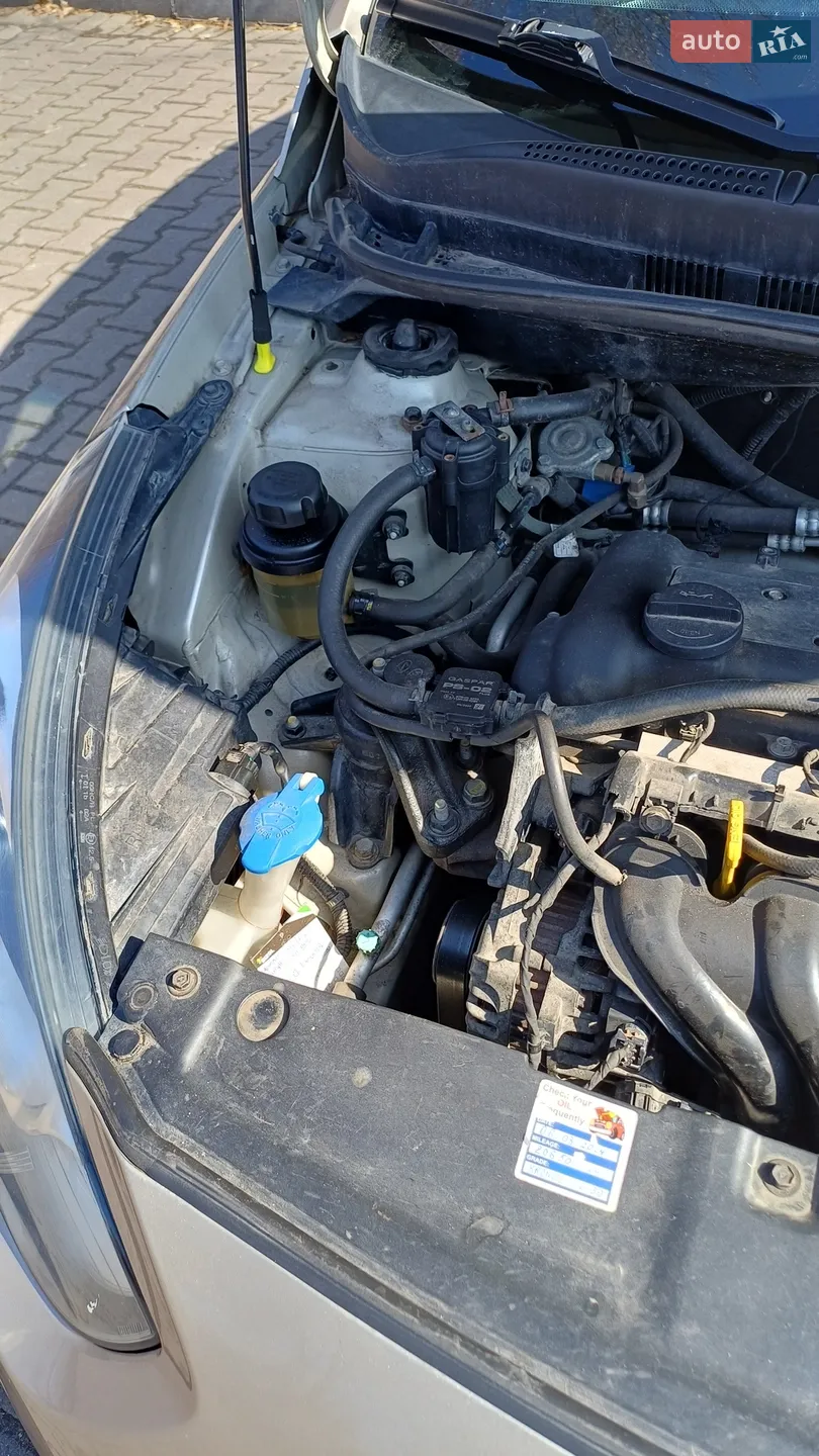 2012 Hyundai Accent - мініатюра 12