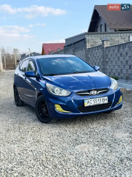 Hyundai Accent 2013