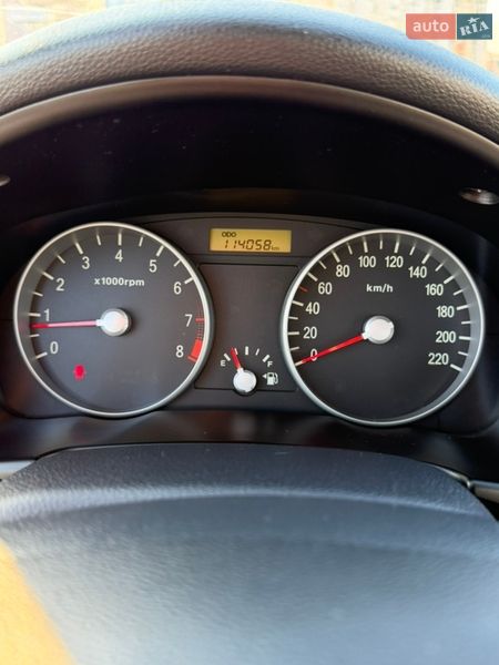 Седан Hyundai Accent 2010 в Киеве