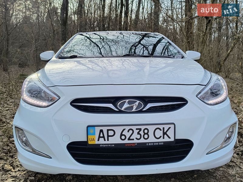 Седан Hyundai Accent 2013 в Луцке