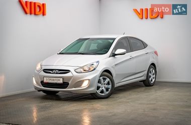 Седан Hyundai Accent 2012 в Киеве