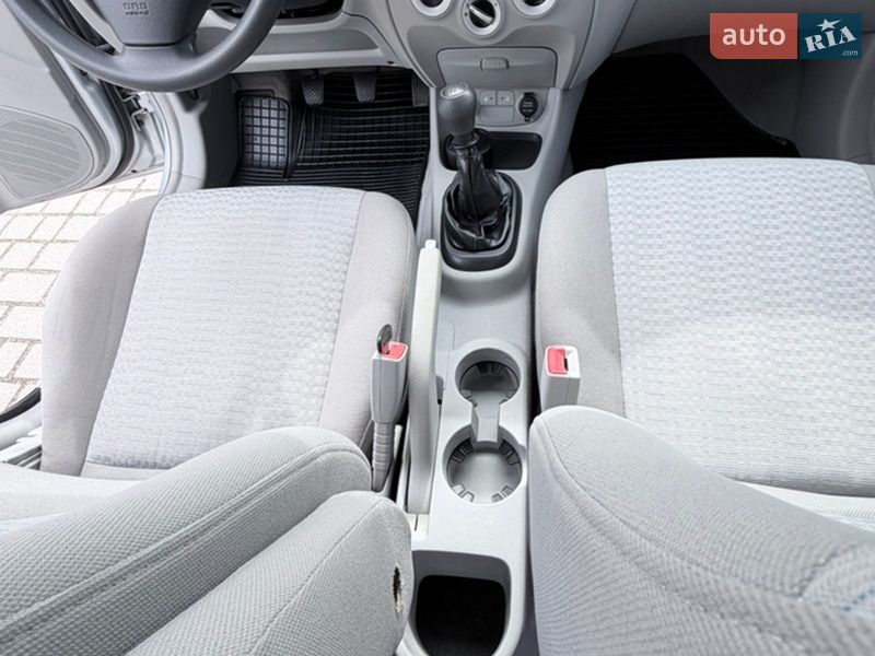 Седан Hyundai Accent 2008 в Дніпрі