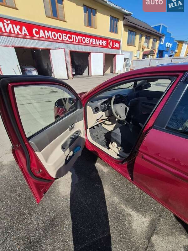 Седан Hyundai Accent 2008 в Чернигове фото 10 Седан Hyundai Accent 2008 в Чернигове