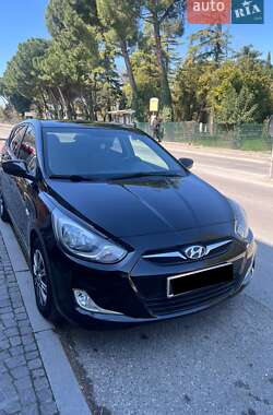 Хетчбек Hyundai Accent 2012 в Львові