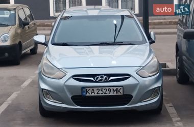 Седан Hyundai Accent 2012 в Киеве
