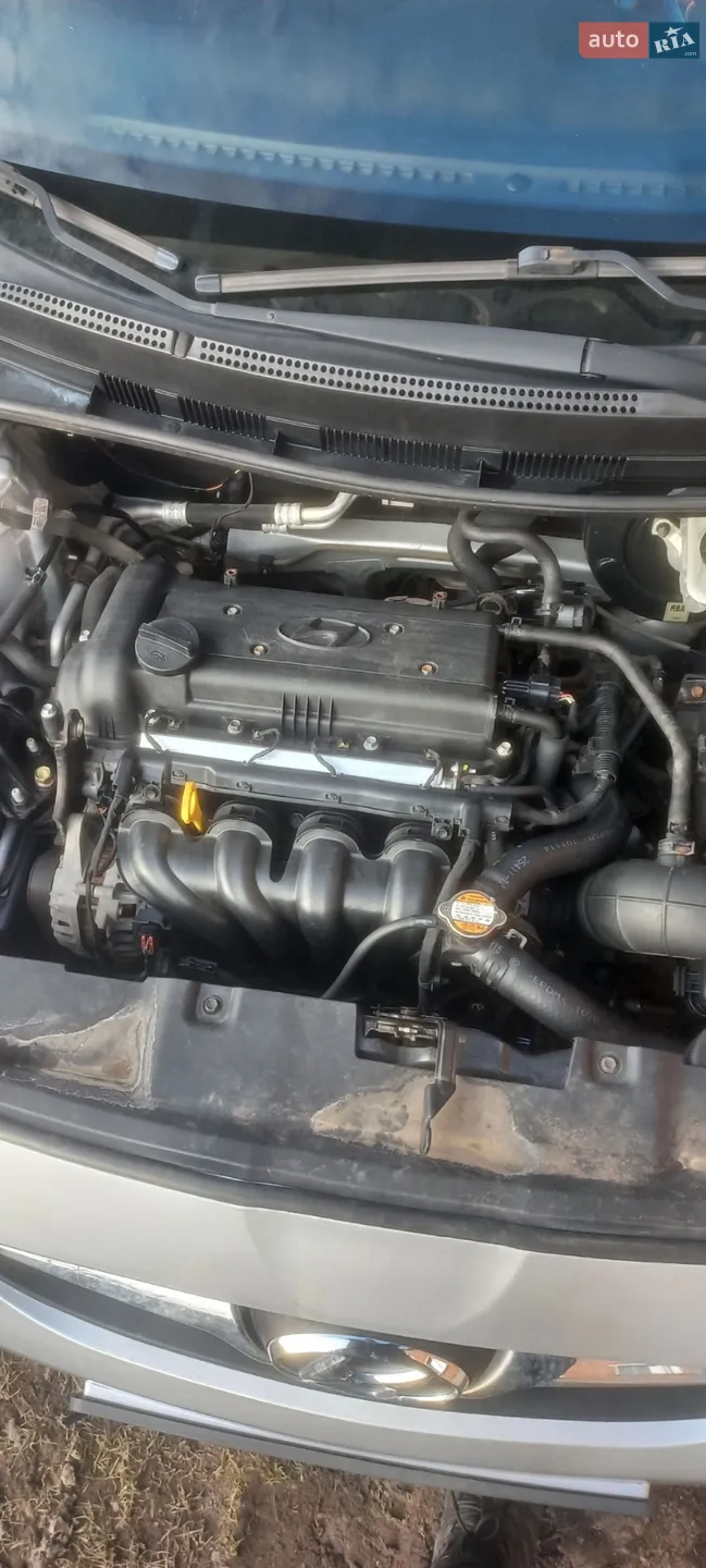 2011 Hyundai Accent - мініатюра 11