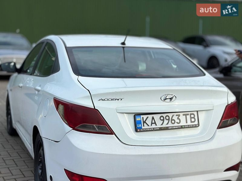 Седан Hyundai Accent 2016 в Киеве