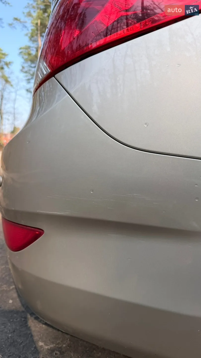 2011 Hyundai Accent - мініатюра 11