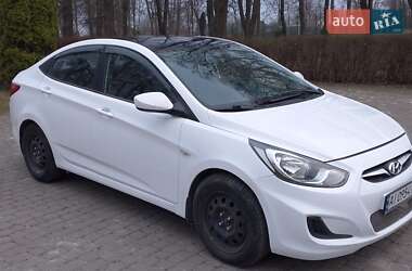 Седан Hyundai Accent 2012 в Полтаві