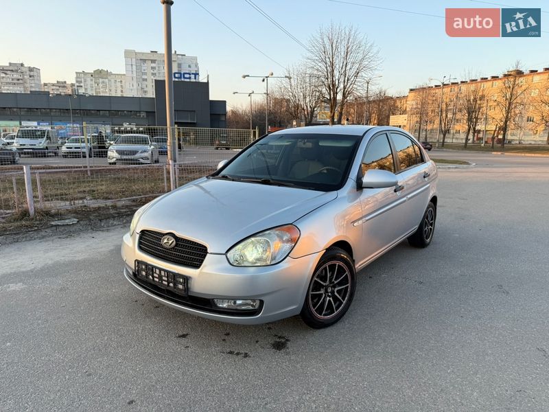 Hyundai Accent 2008