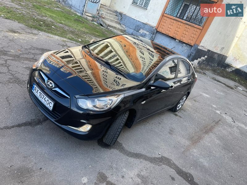 Седан Hyundai Accent 2013 в Харькове