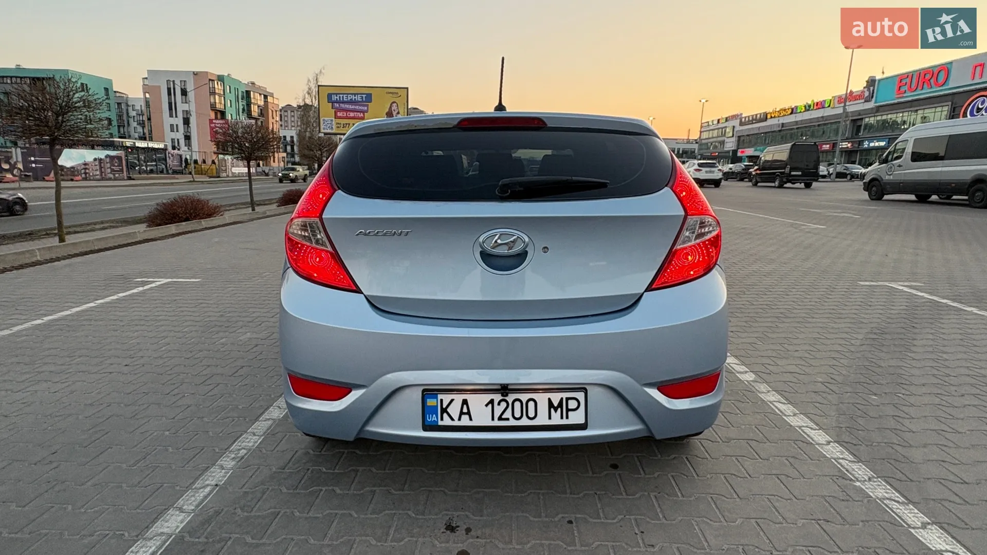 2012 Hyundai Accent - мініатюра 7