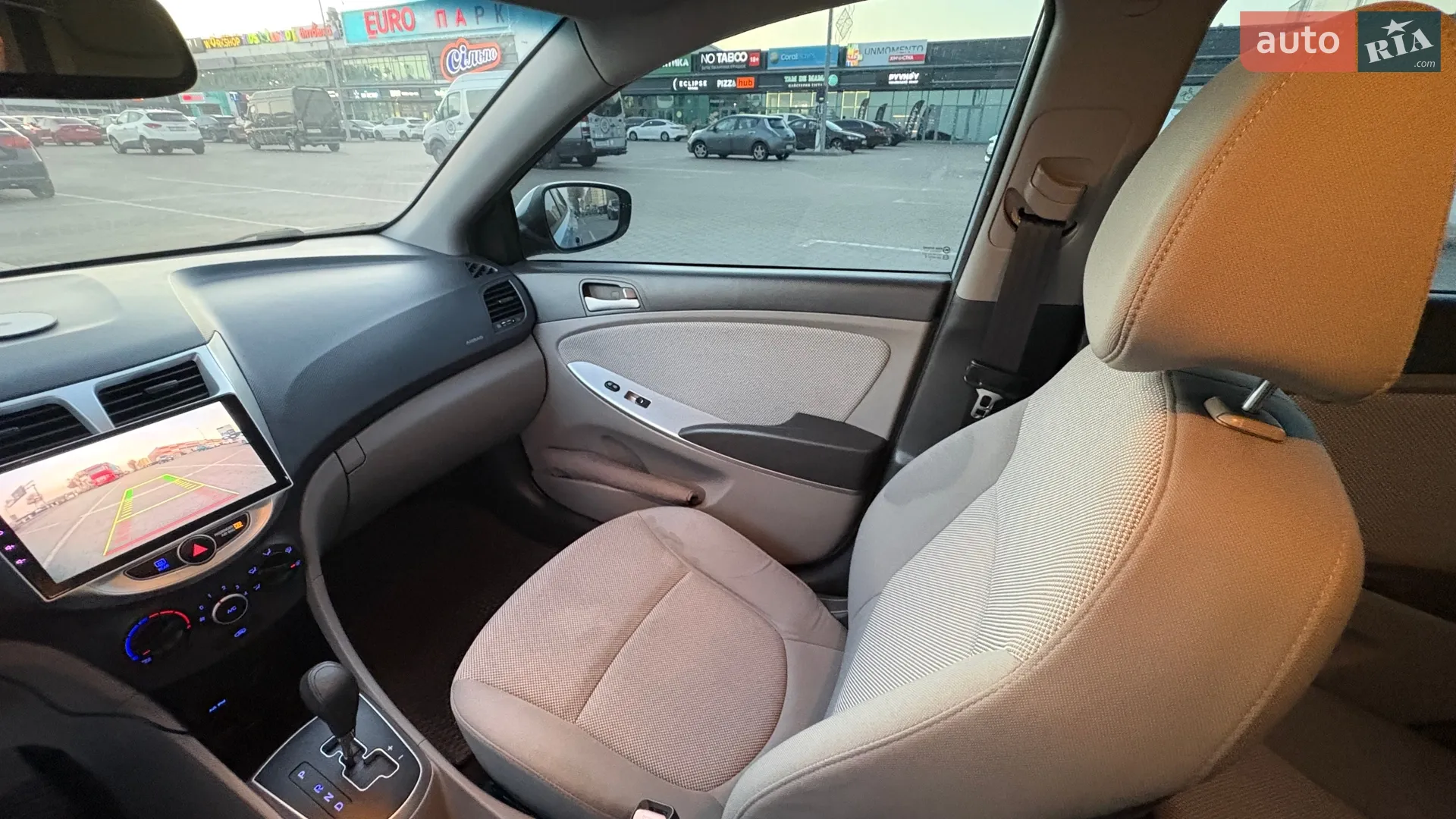 2012 Hyundai Accent - мініатюра 22
