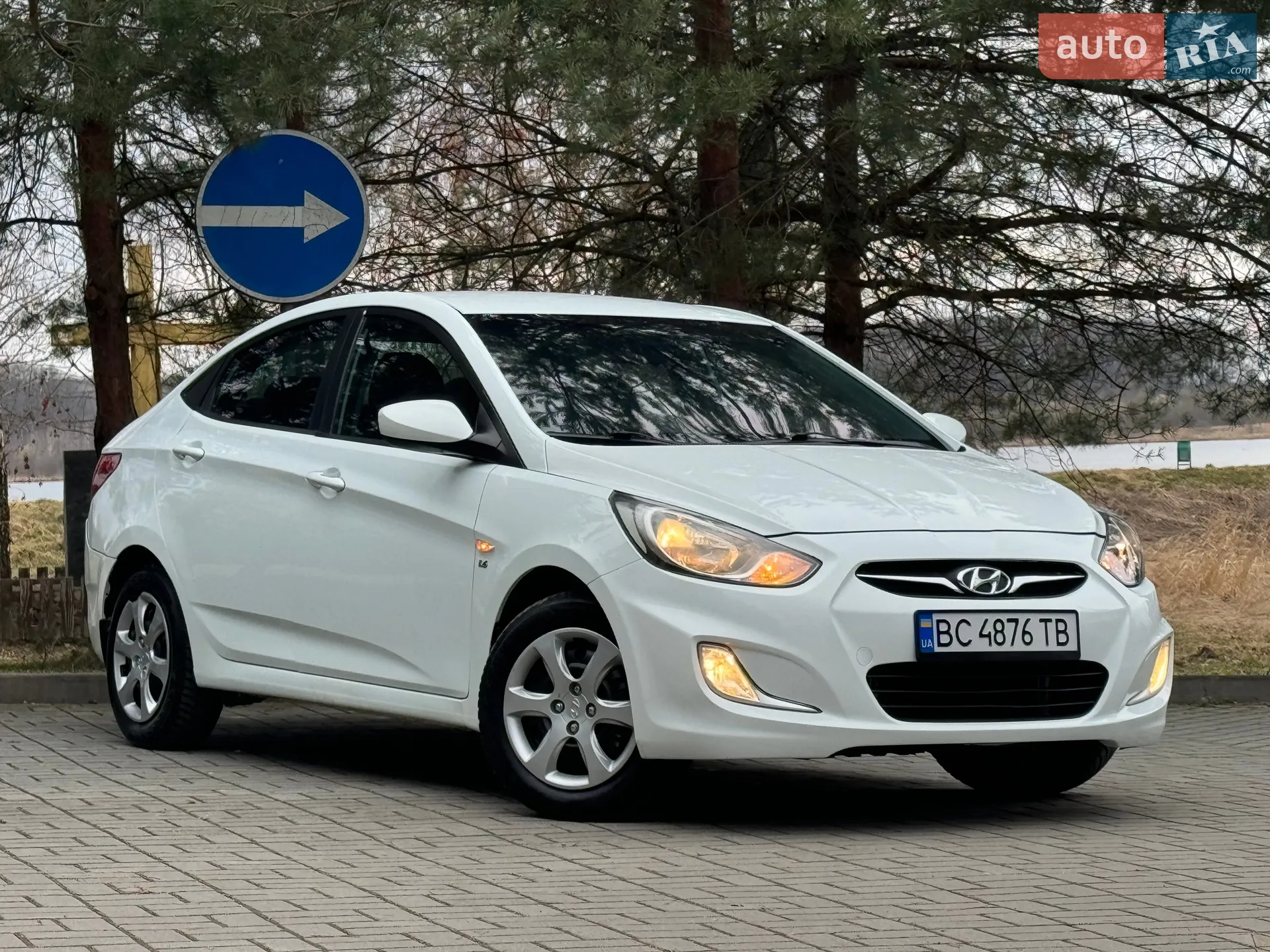 2012 Hyundai Accent - мініатюра 3