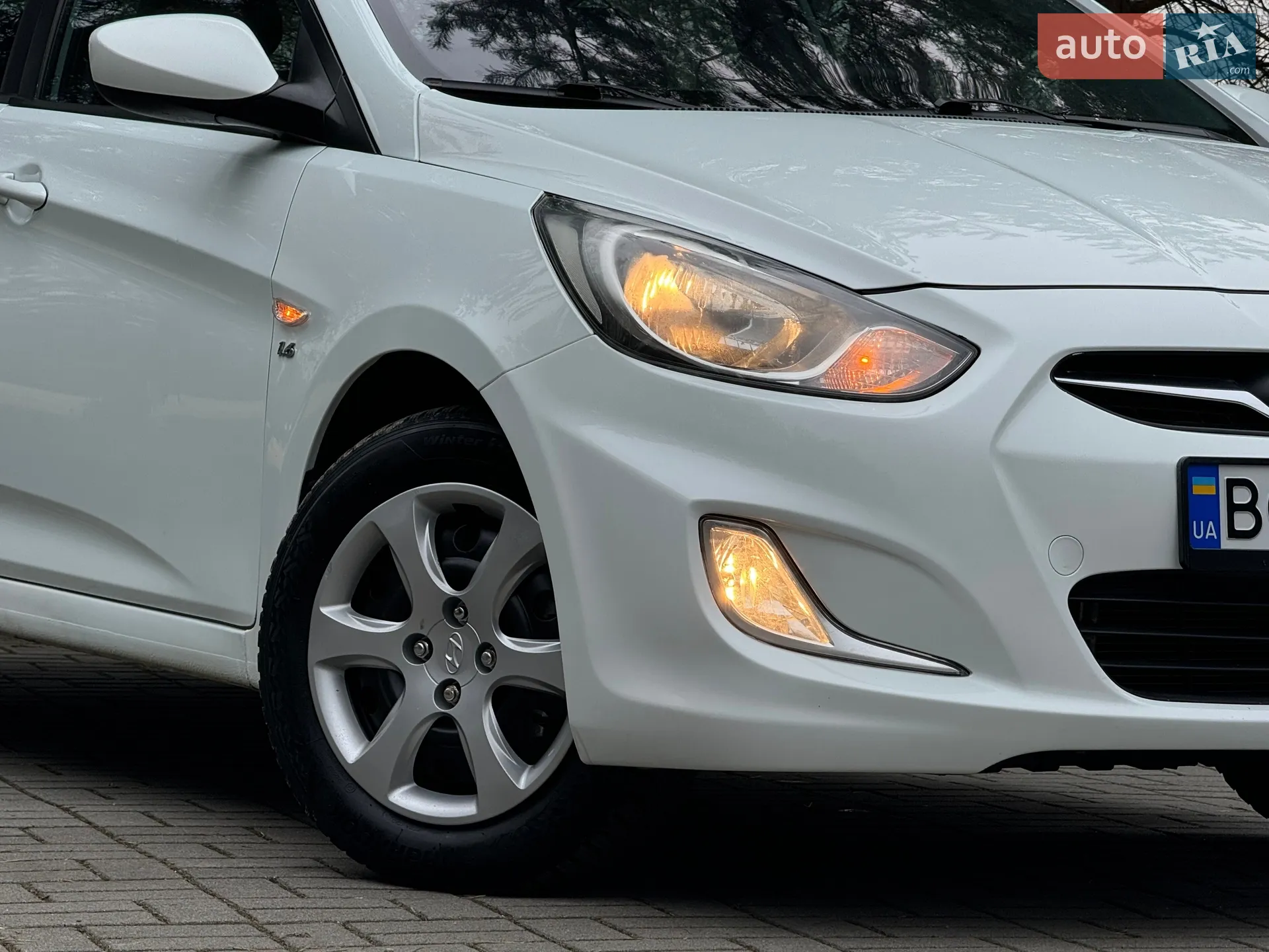 2012 Hyundai Accent - мініатюра 9