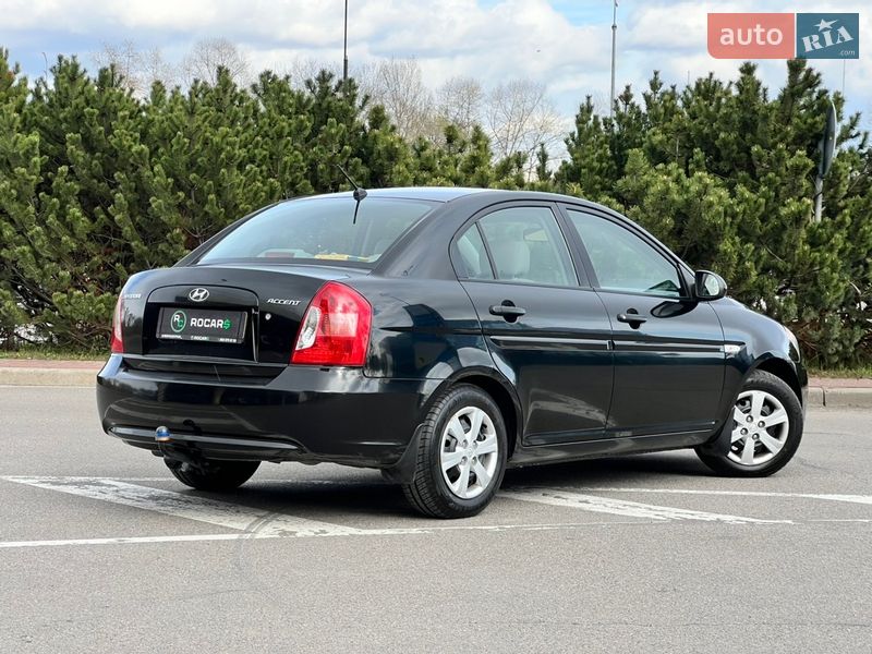 Седан Hyundai Accent 2008 в Киеве