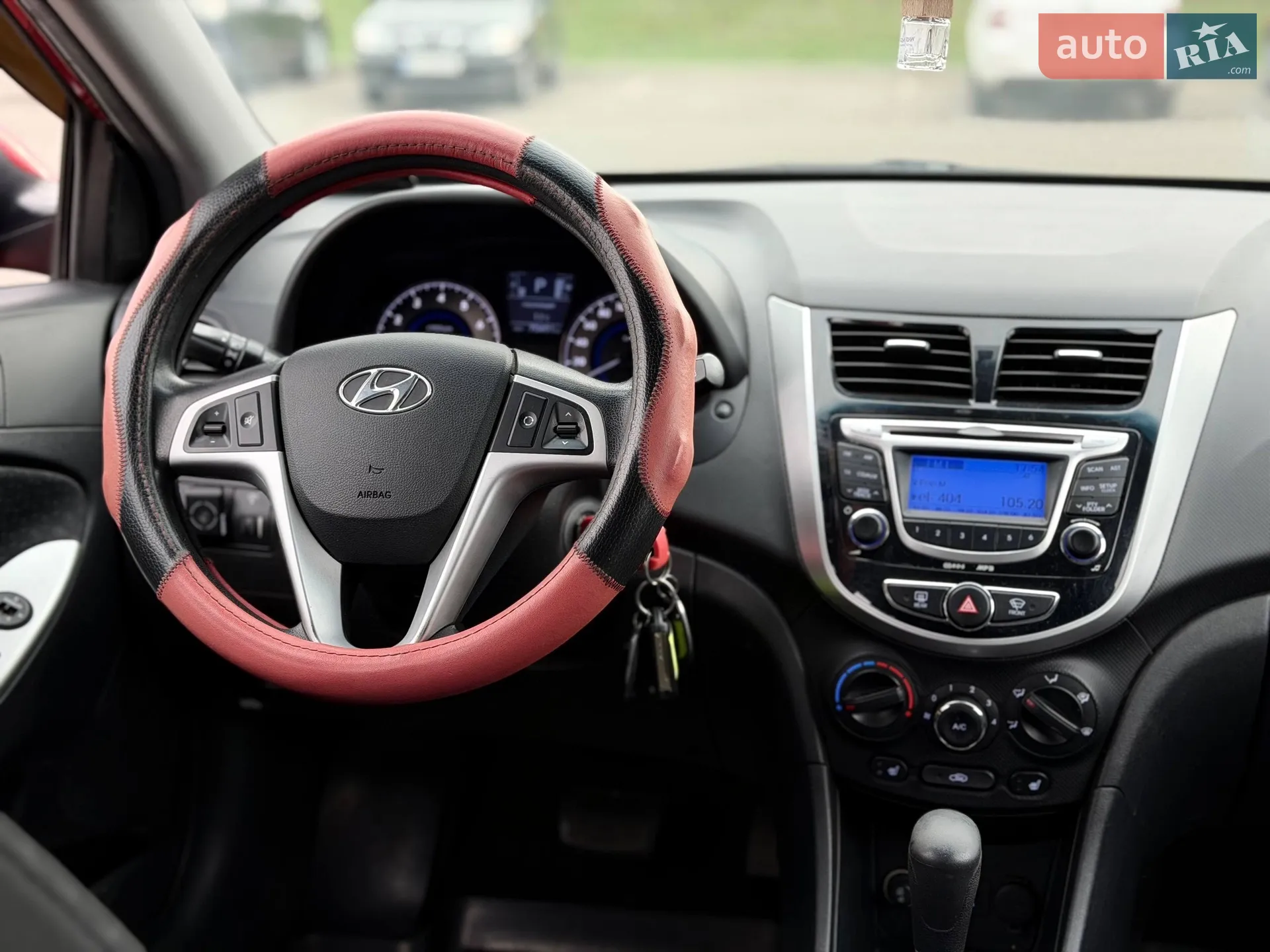 2012 Hyundai Accent - мініатюра 45