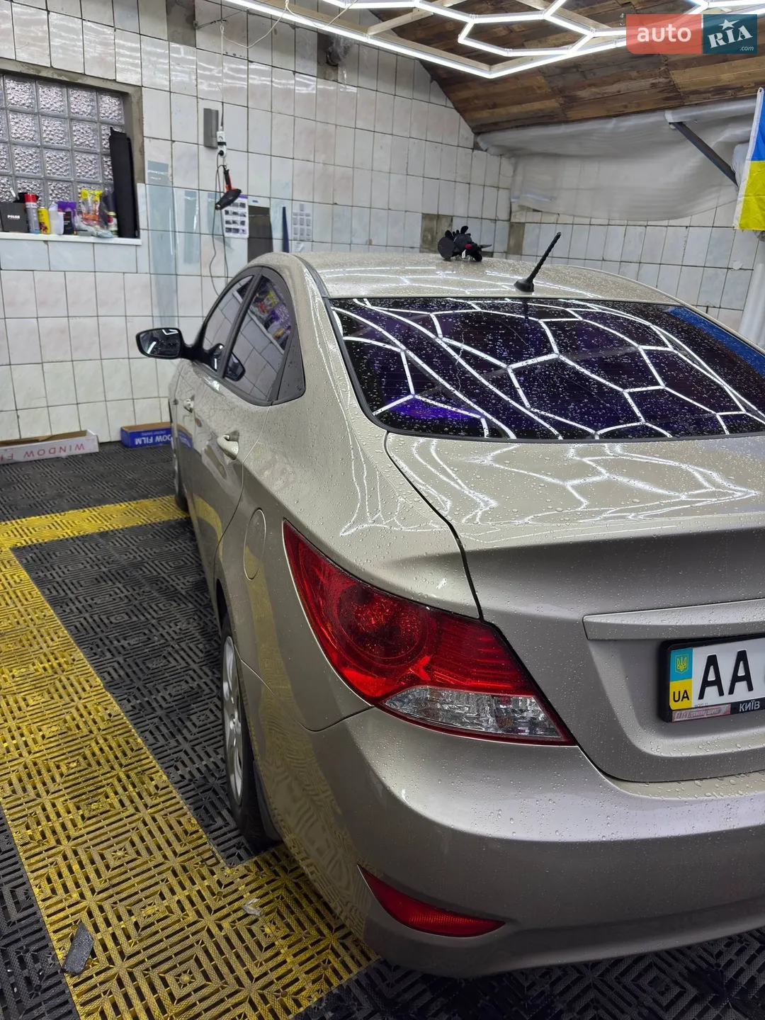 2011 Hyundai Accent - мініатюра 4