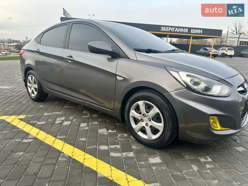 Седан Hyundai Accent 2011 в Харкові