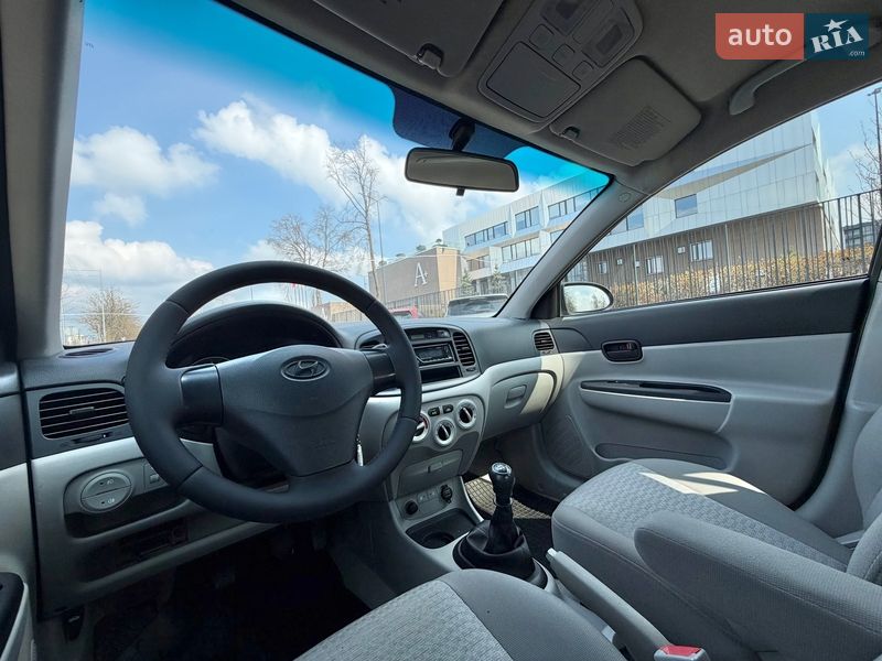 Седан Hyundai Accent 2008 в Киеве