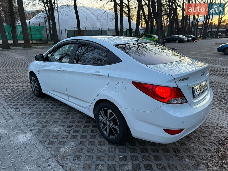 Седан Hyundai Accent 2012 в Харькове