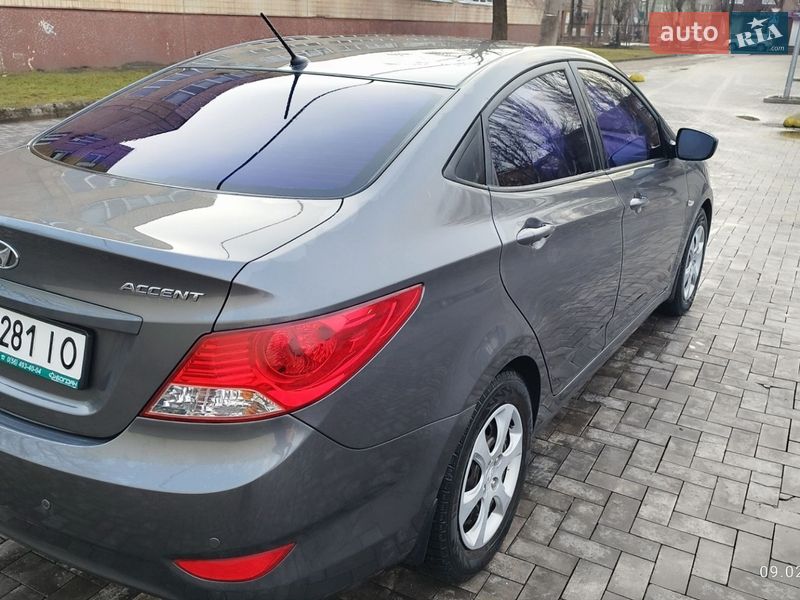 Седан Hyundai Accent 2013 в Краматорске фото 2 Седан Hyundai Accent 2013 в Краматорске