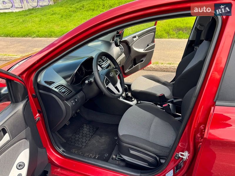 Седан Hyundai Accent 2013 в Одессе фото 23 Седан Hyundai Accent 2013 в Одессе