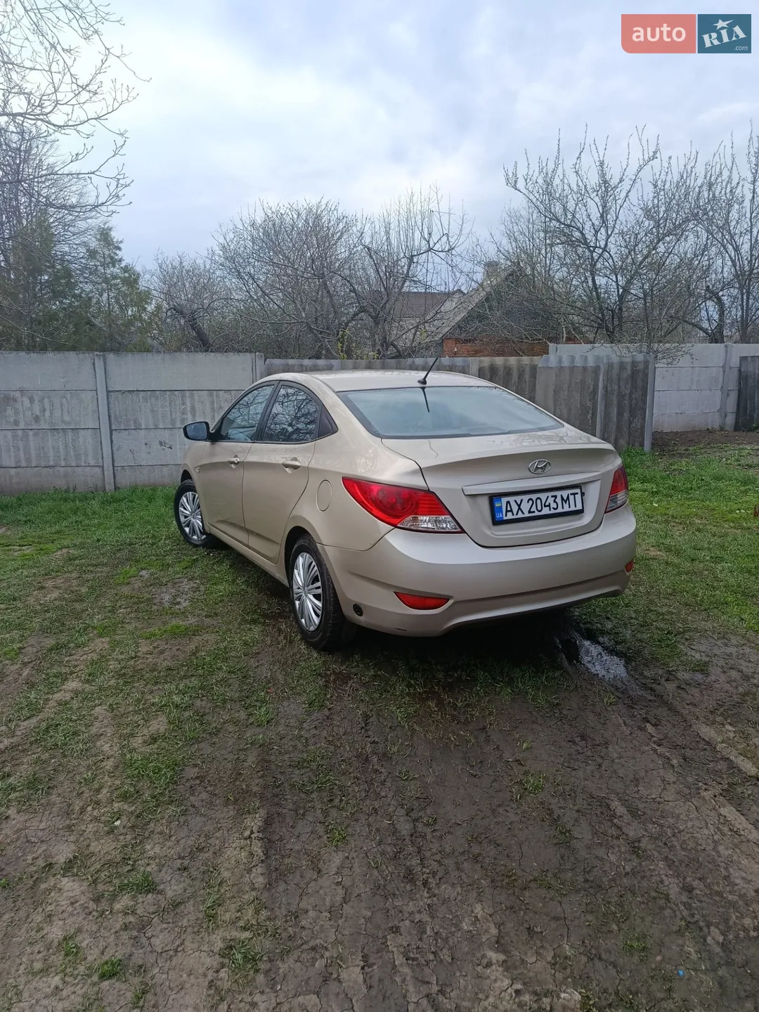 2011 Hyundai Accent - мініатюра 11
