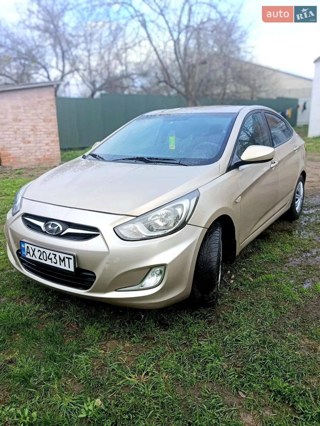 2011 Hyundai Accent - мініатюра 2