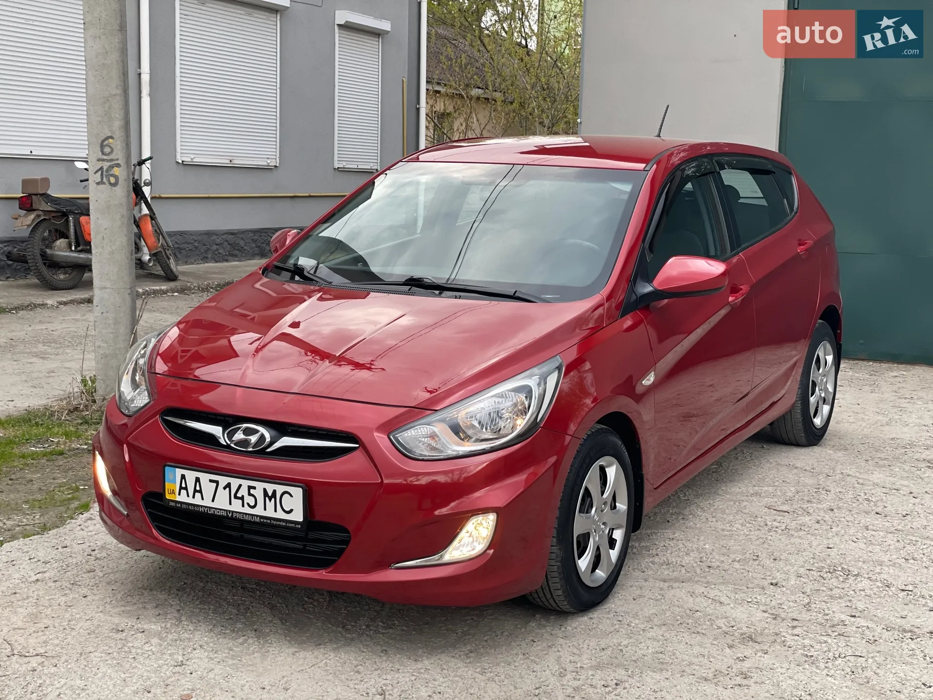 2013 Hyundai Accent - мініатюра 9