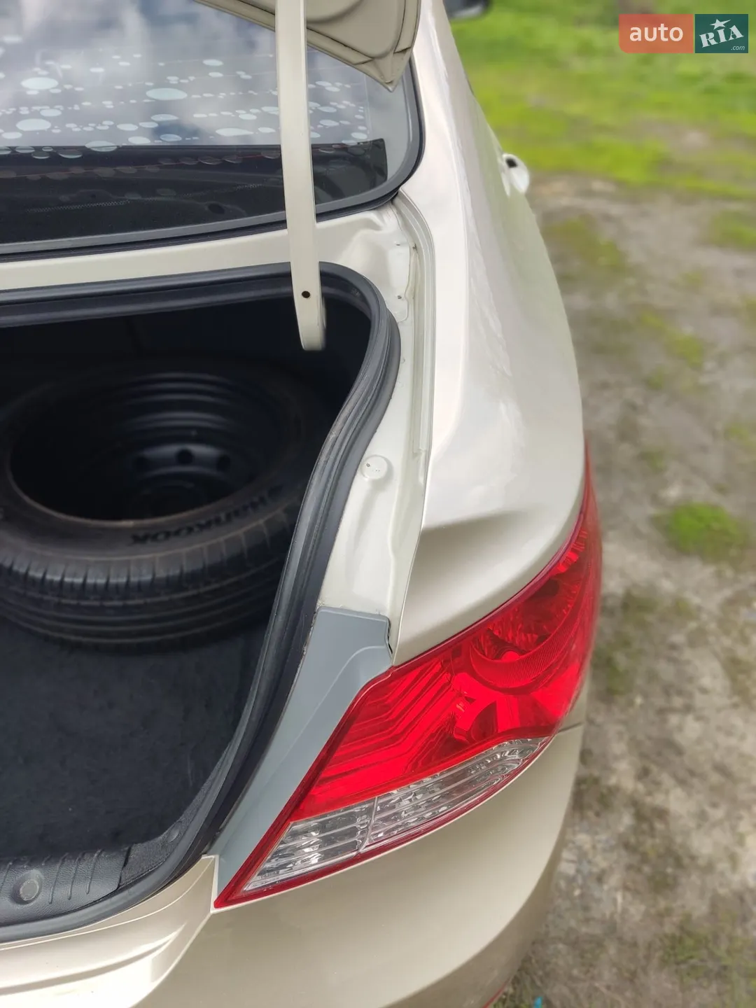 2012 Hyundai Accent - мініатюра 24