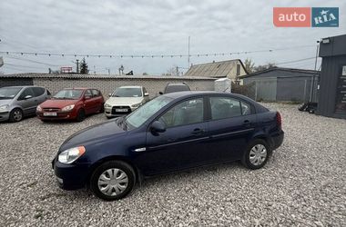 Седан Hyundai Accent 2008 в Днепре