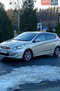 Хетчбек Hyundai Accent 2012 в Люботині