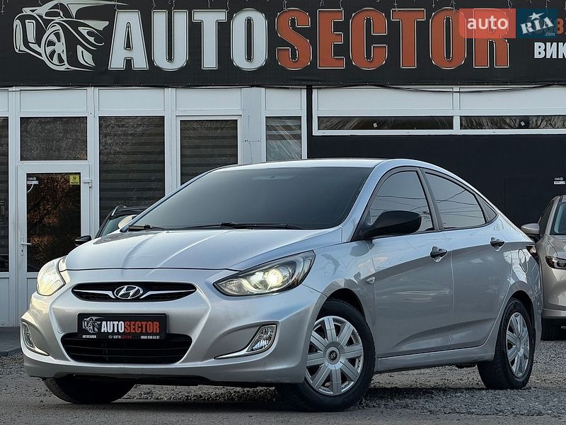 Hyundai Accent 2011