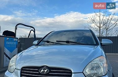 Седан Hyundai Accent 2008 в Днепре