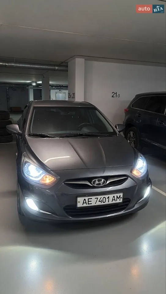 2013 Hyundai Accent - мініатюра 29