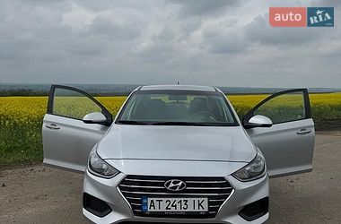 Седан Hyundai Accent 2022 в Коломые