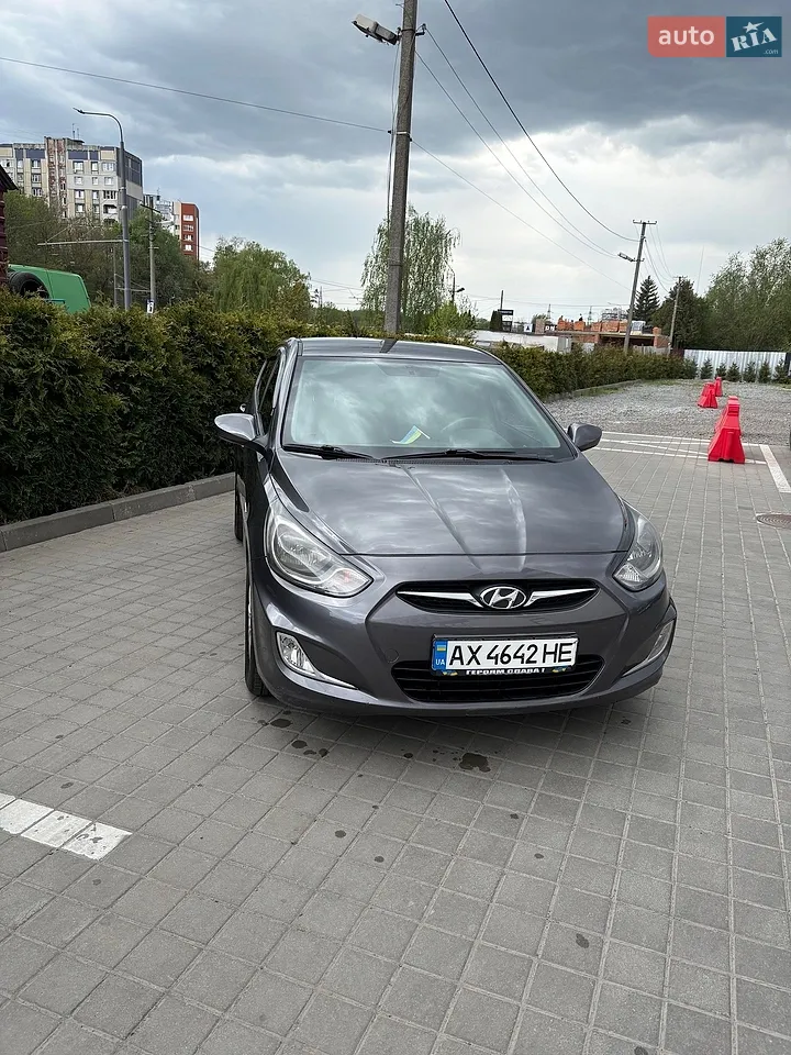 2012 Hyundai Accent - мініатюра 23