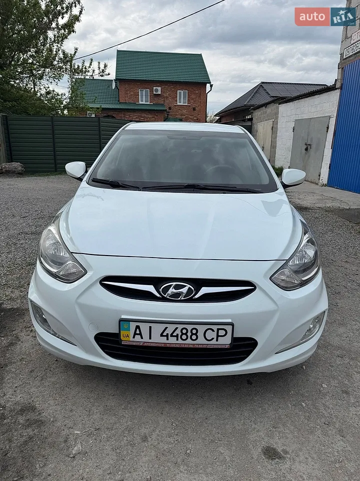 2011 Hyundai Accent - мініатюра 16