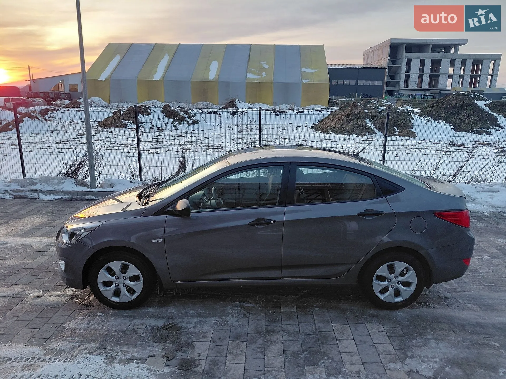 2016 Hyundai Accent - мініатюра 9