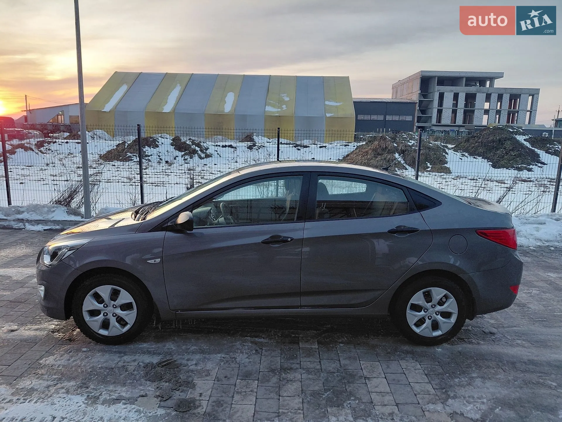 2016 Hyundai Accent - мініатюра 10